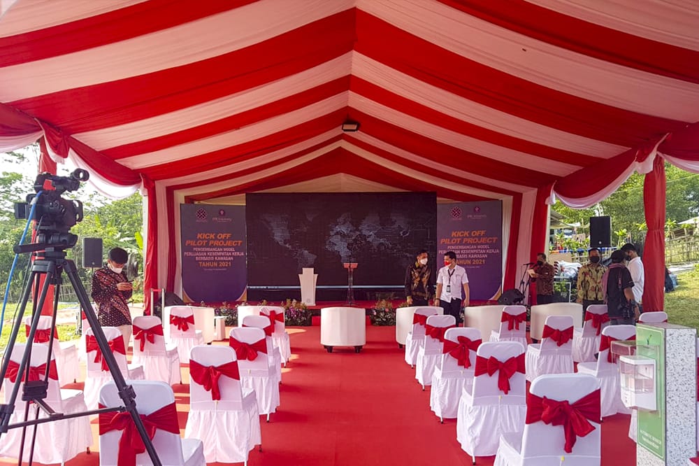 Sewa Tenda Roder Dekorasi Kain