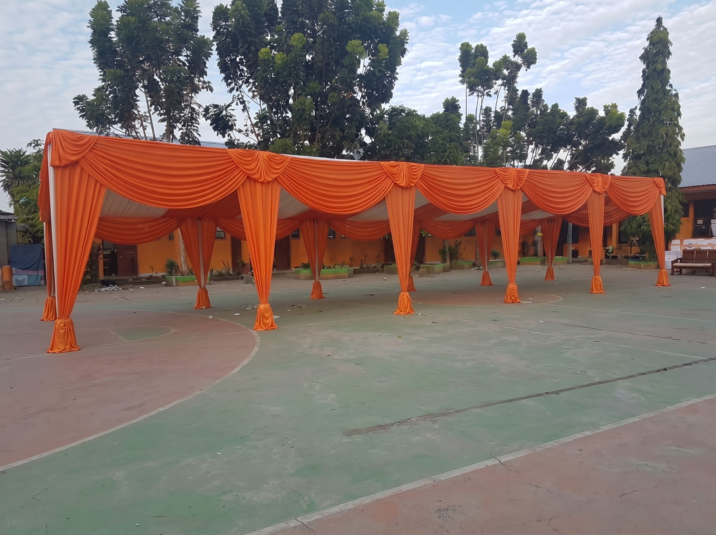Sewa Tenda Tratak 3 x 4 m Dekorasi