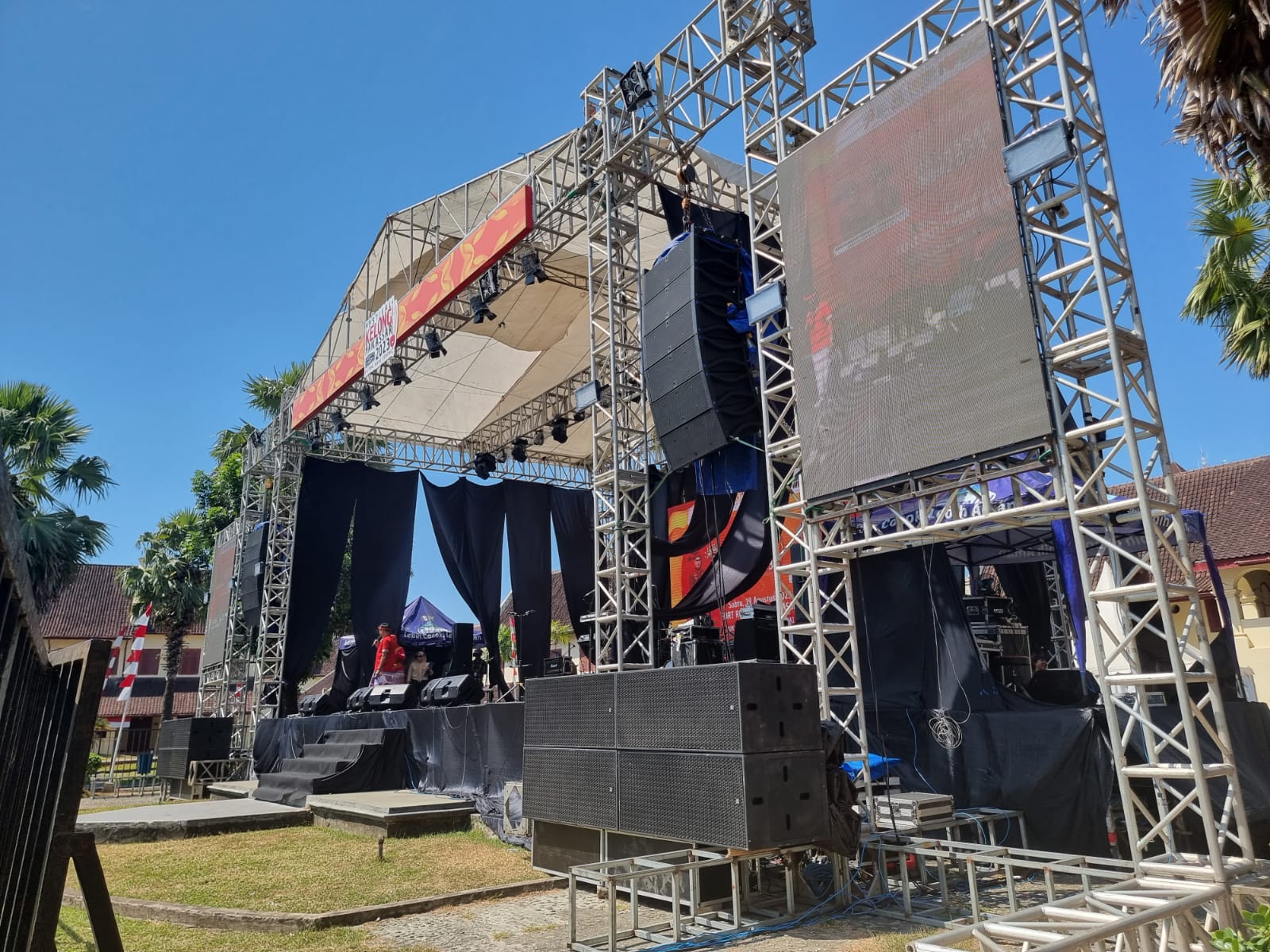 Sewa Panggung Rigging 10 x 12 m