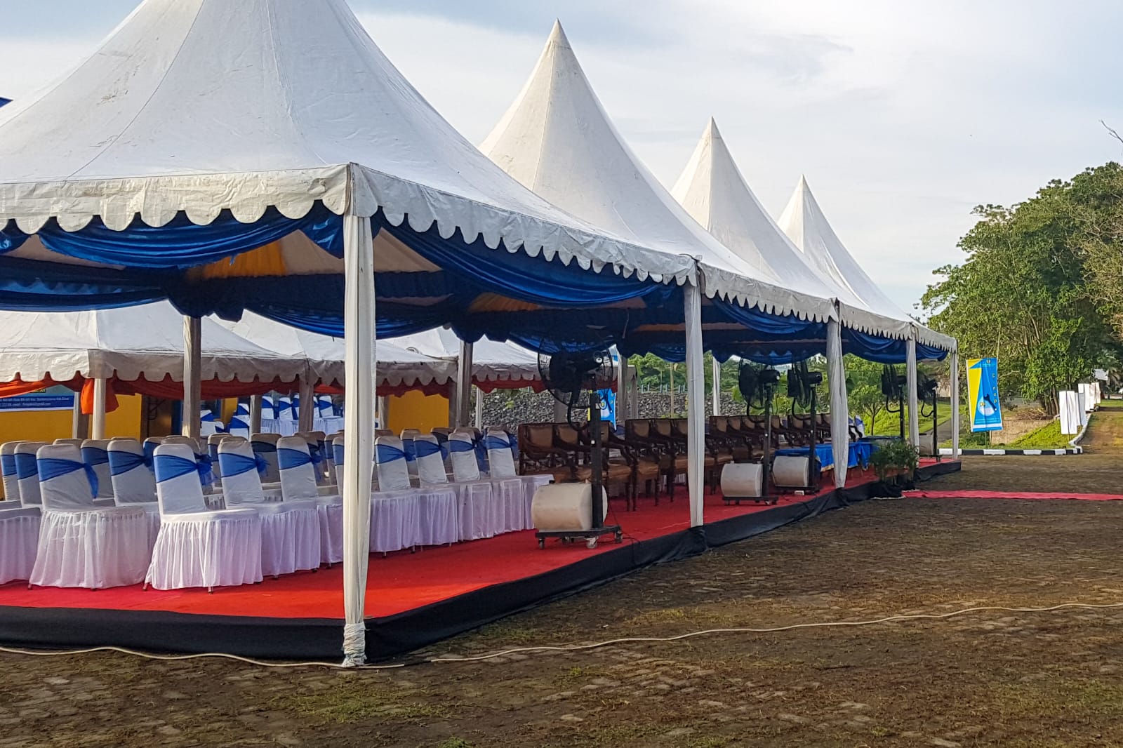 Sewa Lantai/Level Tenda