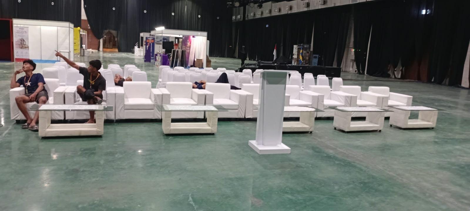 Sewa Podium di Makassar