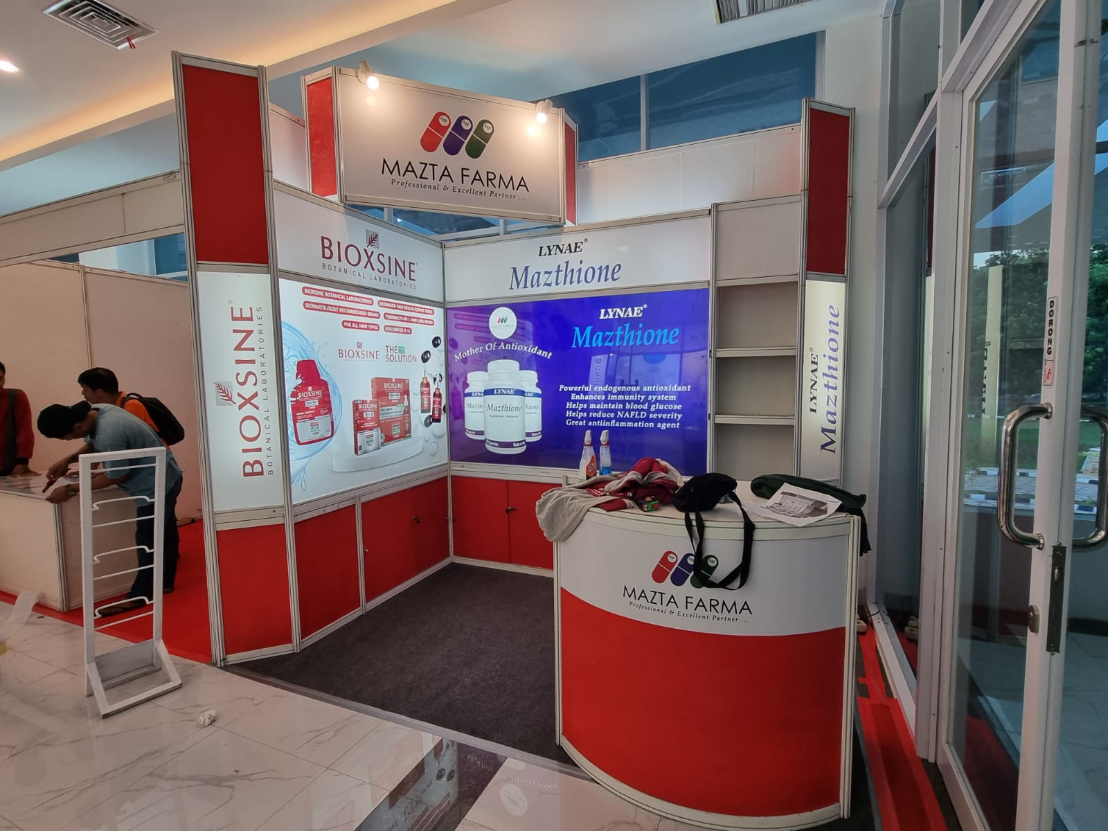 Sewa Booth R8 Kustom